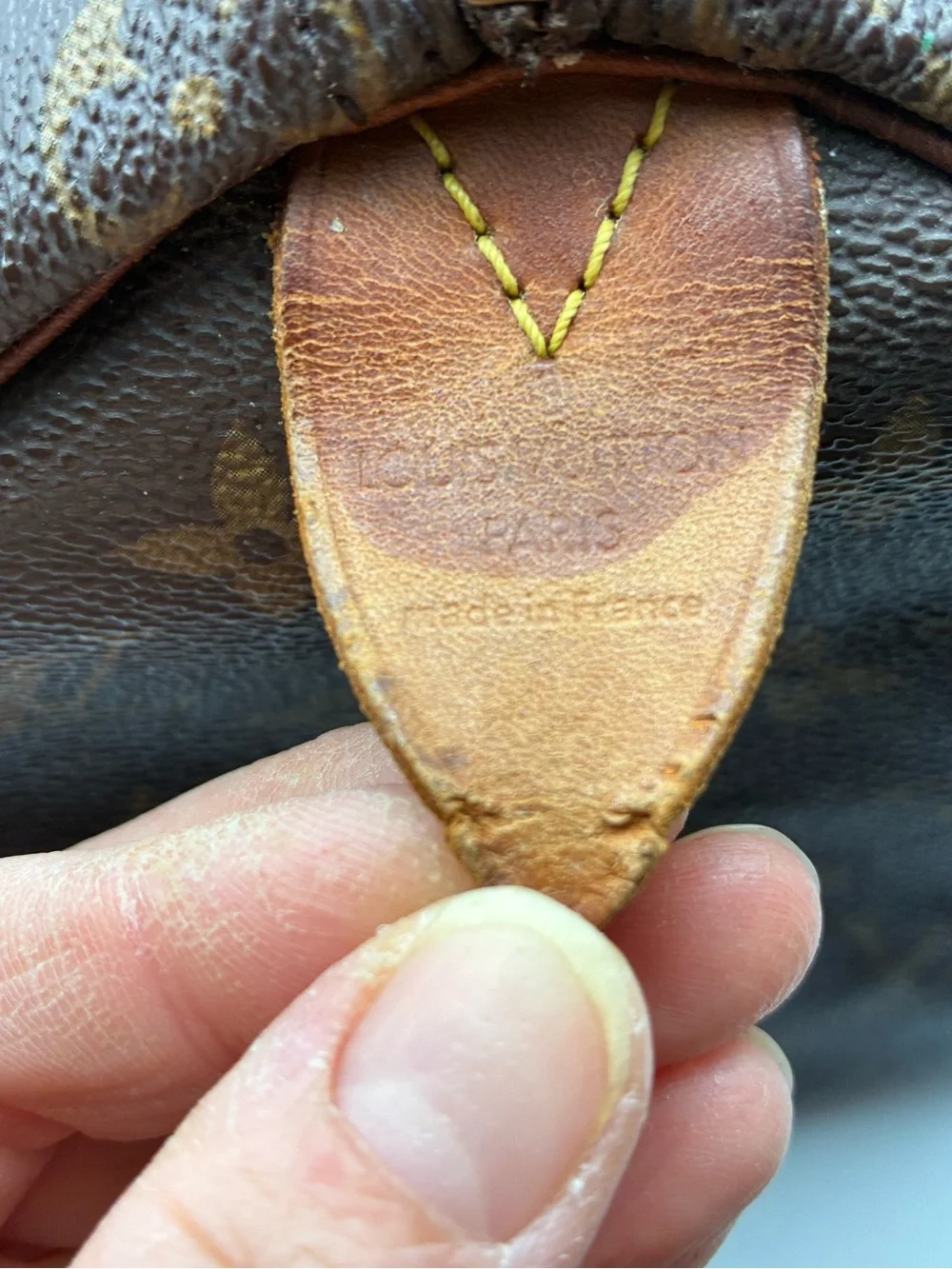 Louis Vuitton monogram speedy 25 bag